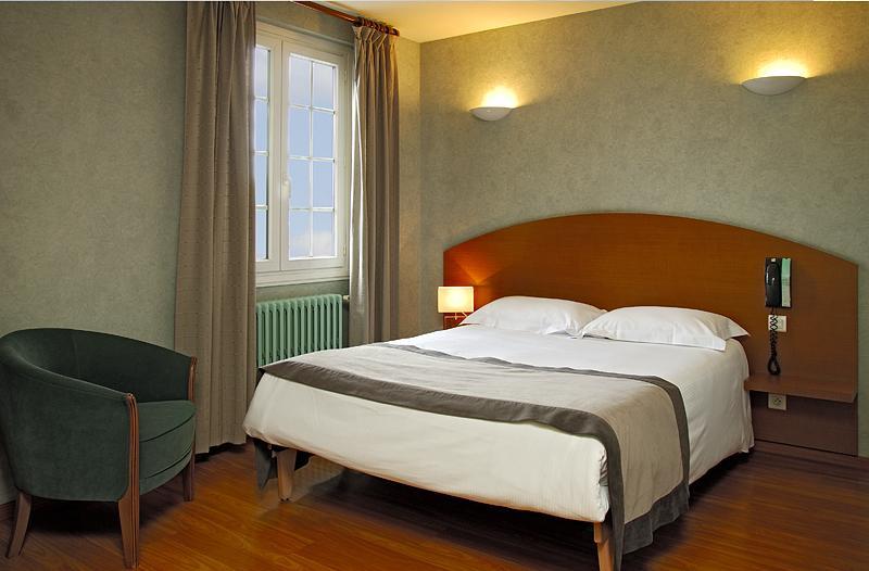 La Route D'Argent Otel Bozouls Oda fotoğraf